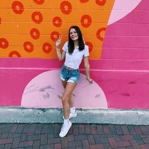 Meet your Posher, Jordynn